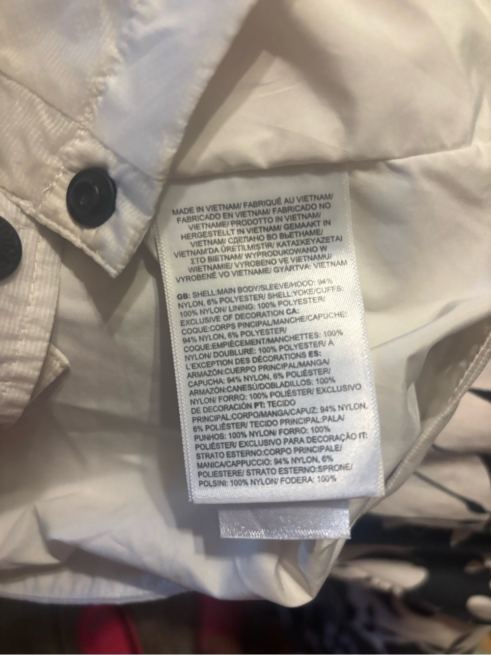 Womens The North Face Outline Rain Jacket White - Picture 9 of 12